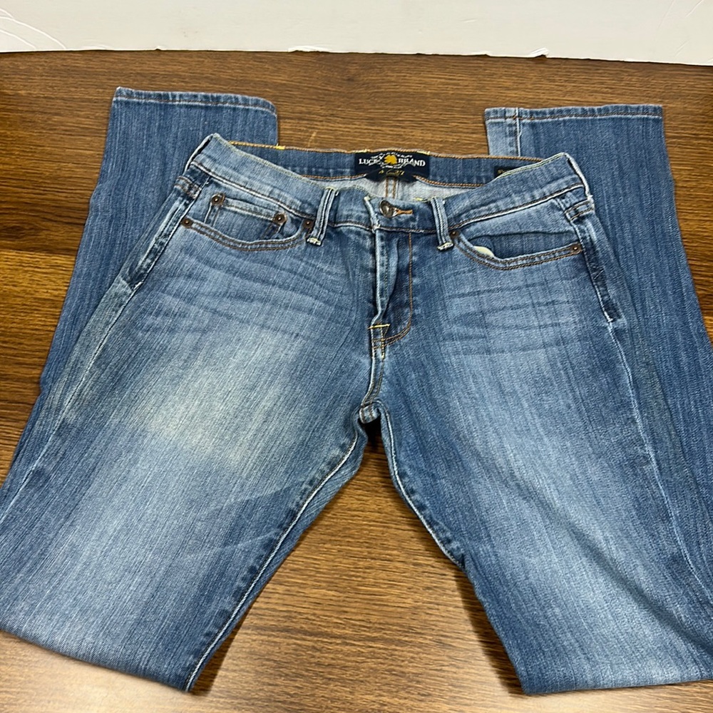 Women’s Size 4 Long Lucky Brand Sweet’N Straight